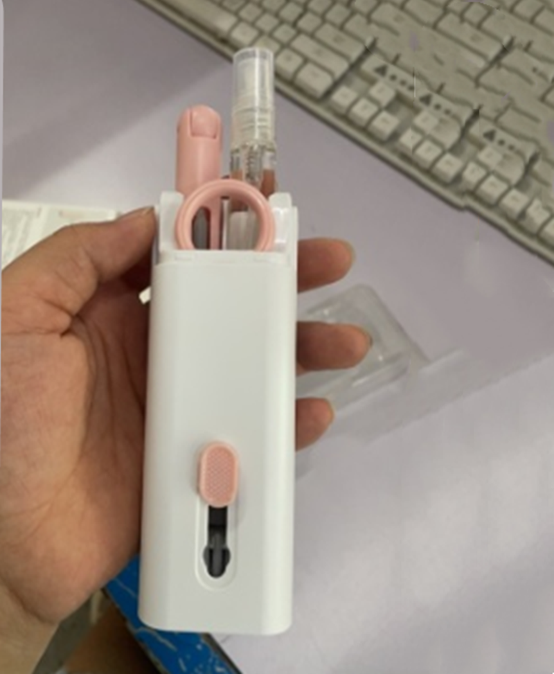 TechCare Cleaning Kit